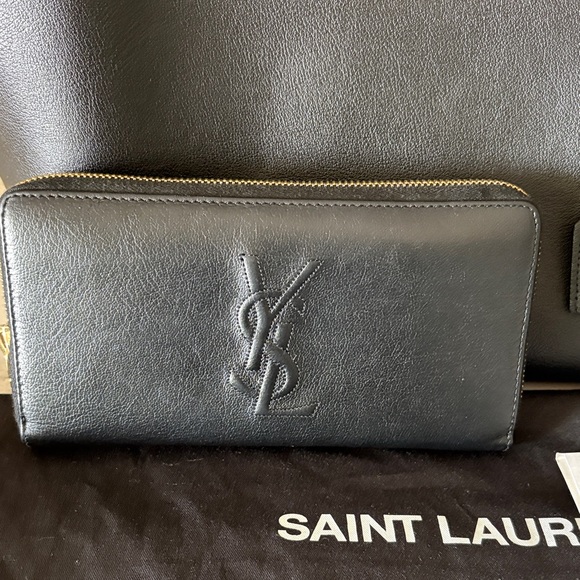 Saint Laurent Classic Black Leather Tote and Wallet - Picture 3 of 16